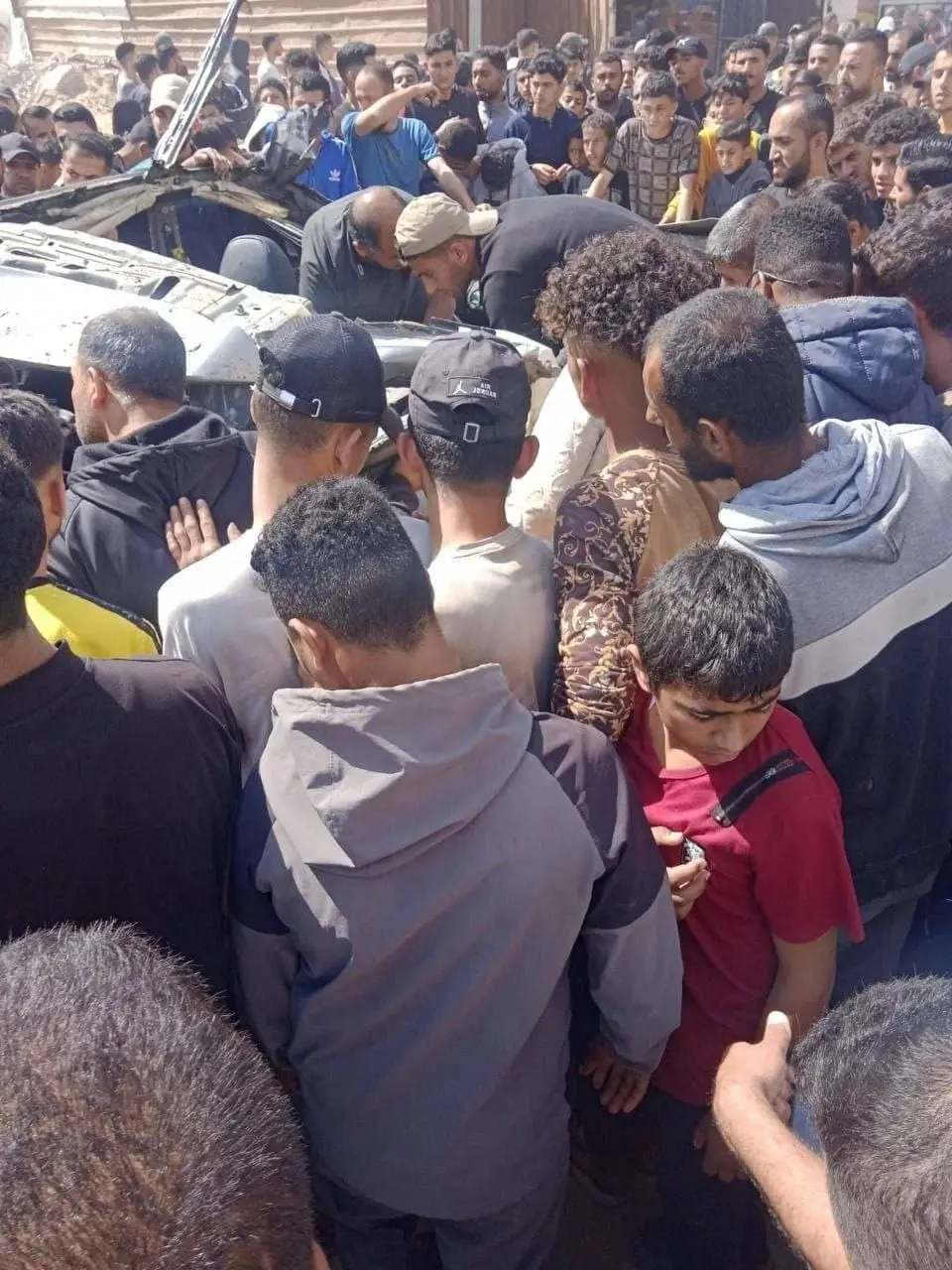 هدنة شكلية والاحتلال يواصل استهداف غزة