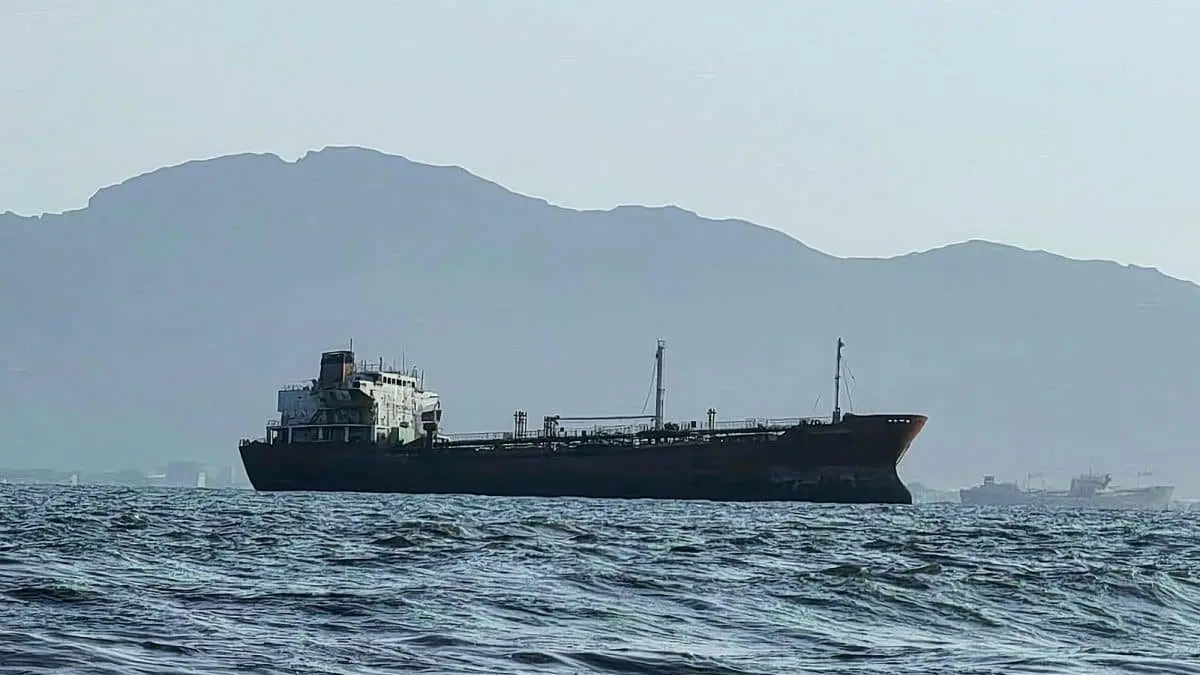 باب المندب يدخل دائرة التصعيد.. كيف منحت الحرب الأمريكية على إيران الحوثيين ورقة ضغط جديدة على السعودية؟