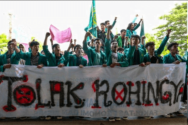 الروهينجا بين مطرقة اللجوء وسندان العنصرية 3 image 47