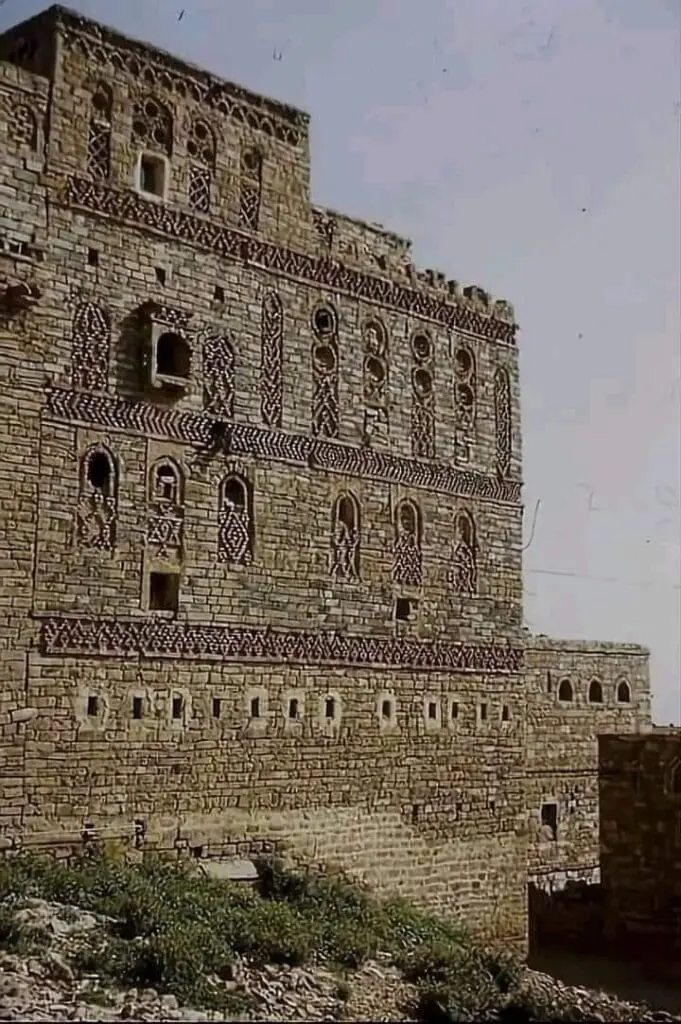 ب 1