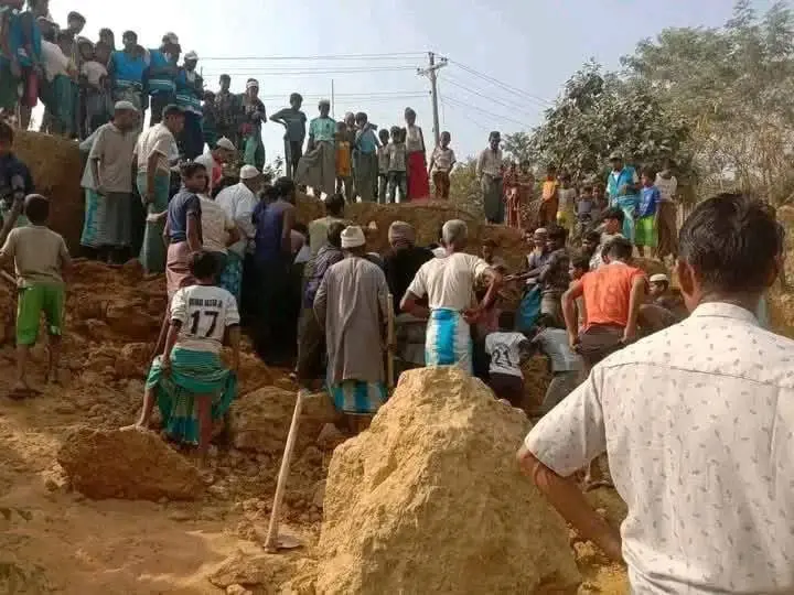 انهيار أرضي مدمّر في المخيم 04 للروهينجا في بنغلاديش 2 ٢٠٢٥٠١٠٩ ١٩٢٢١٠