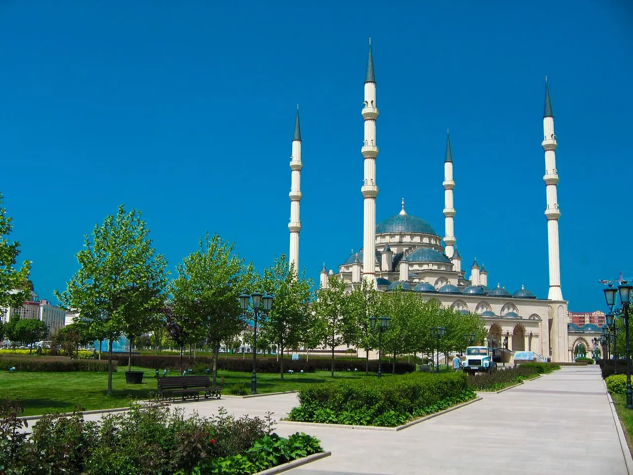 chechnya 1373737 1280