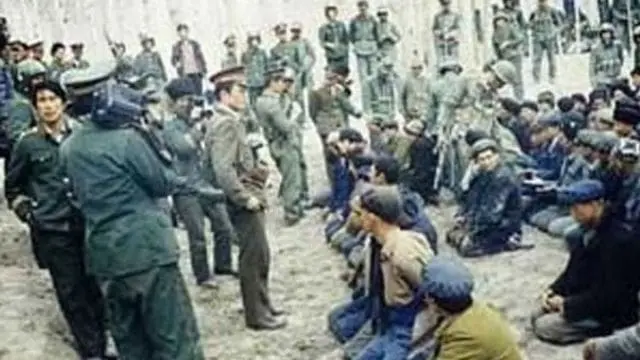 كيف بدأت ثورة بارين على يد الأويغور؟ 2 BITTER WINTER 1 10