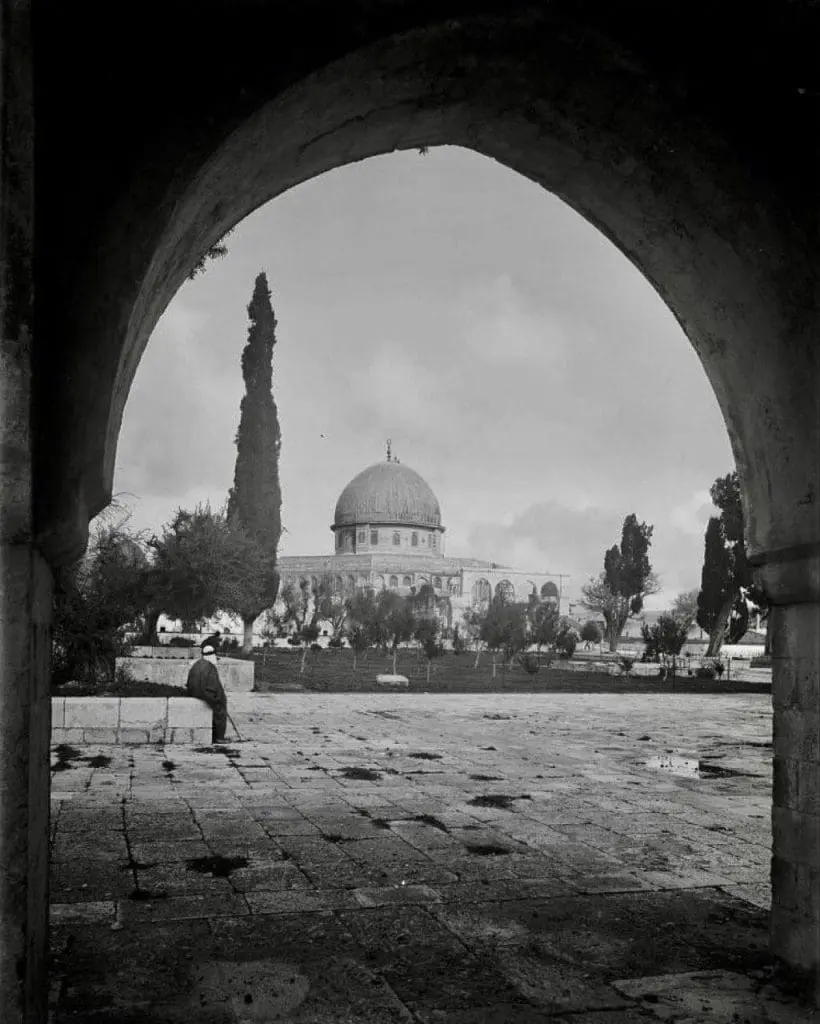 حصاد الأسبوع: أبرز الصور من العالم الإسلامي 25 photo 2025 06 14 01 26 21