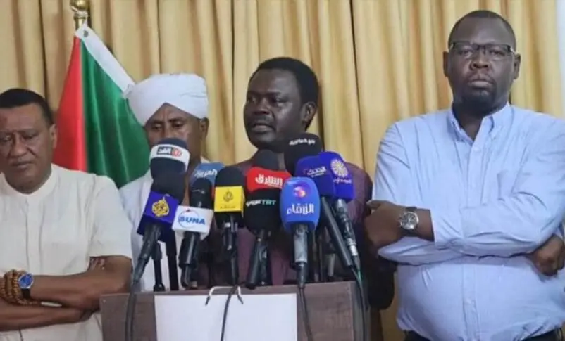 Minni Minawi speaks to reporters in Port Sudan about the need to protect El Fasher on July 28 2025 802x485 1
