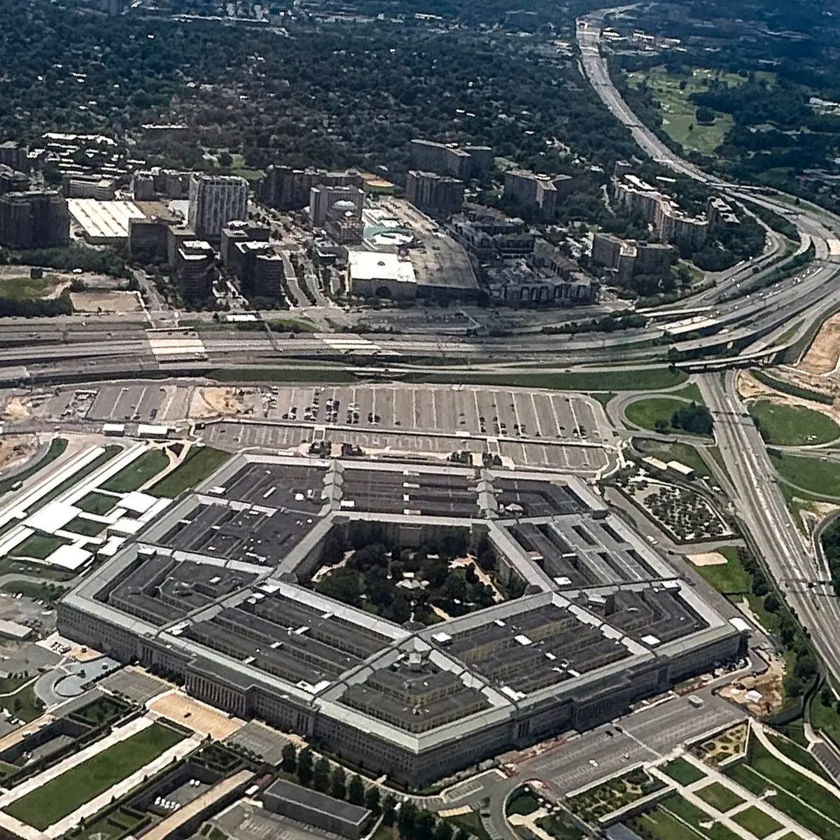 31trump news war department cvfq