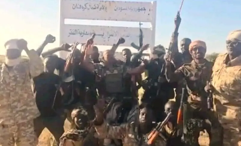Sudanese soldiers pose at the entrence of Kazgail North Korodfan on Nov 15 2025 802x485 1