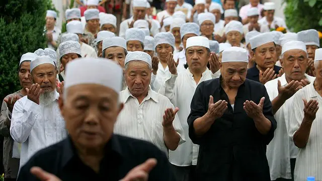 لماذا يتزايد التعصب ضد المسلمين في اليابان بسرعة 2 Muslims in Japan
