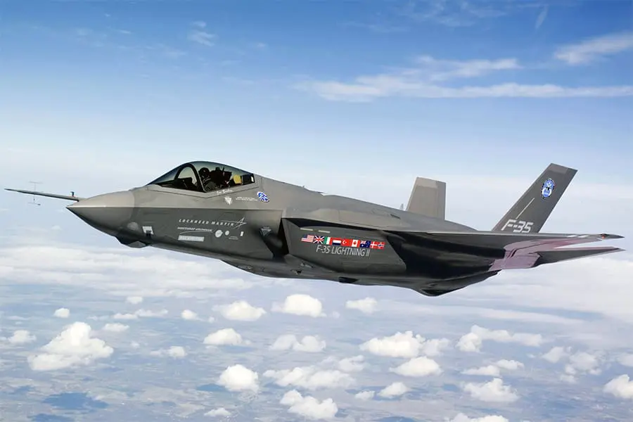 تقارير: كندا تدرس تقليص مشتريات مقاتلات F-35 لصالح الطائرة السويدية غريبن 5 تقارير: كندا تدرس تقليص مشتريات مقاتلات F-35 لصالح الطائرة السويدية غريبن