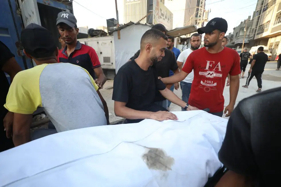 رغم اتفاق وقف إطلاق النار.. الاحتلال الإسرائيلي يقتل أكثر من 1180 فلسطينيًا في غزة.. فأين الضامنون؟ 1 Gaza 722 980x653 1