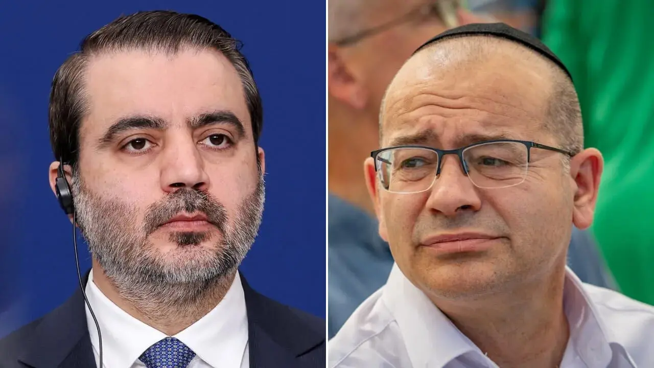 مفاوضات تحت النار.. "إسرائيل" توسّع توغلاتها في سوريا بعد لقاء الشيباني ورئيس الموساد 2 6146269
