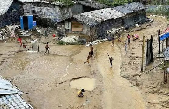 الروهينجا في بنغلاديش.. من الهروب من الحرب إلى مواجهة كوارث المخيمات 5 images 10