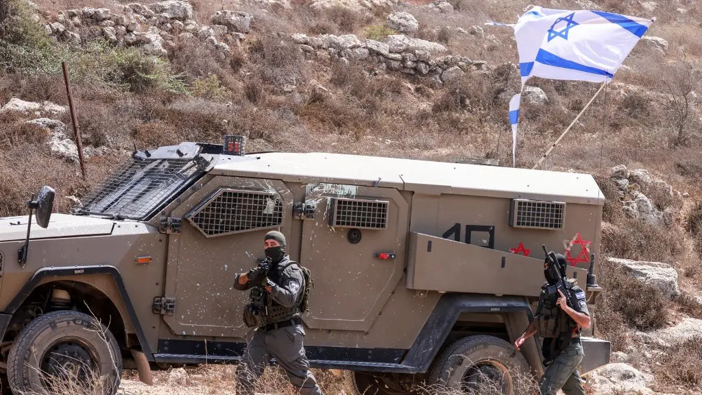 2026 الأكثر عنفًا في الضفة.. اعتداءات المستوطنين تتصاعد و76 فلسطينيًا قُتلوا منذ بداية العام 4 ISRAEL SOLDIERS WESTBANK AFP