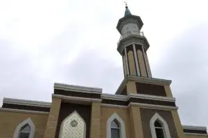 مسجد «الأنجام».. صرح إسلامي جديد يفتح أبوابه في تتارستان 22 c390395320200a63b91ecd6c2be3270a
