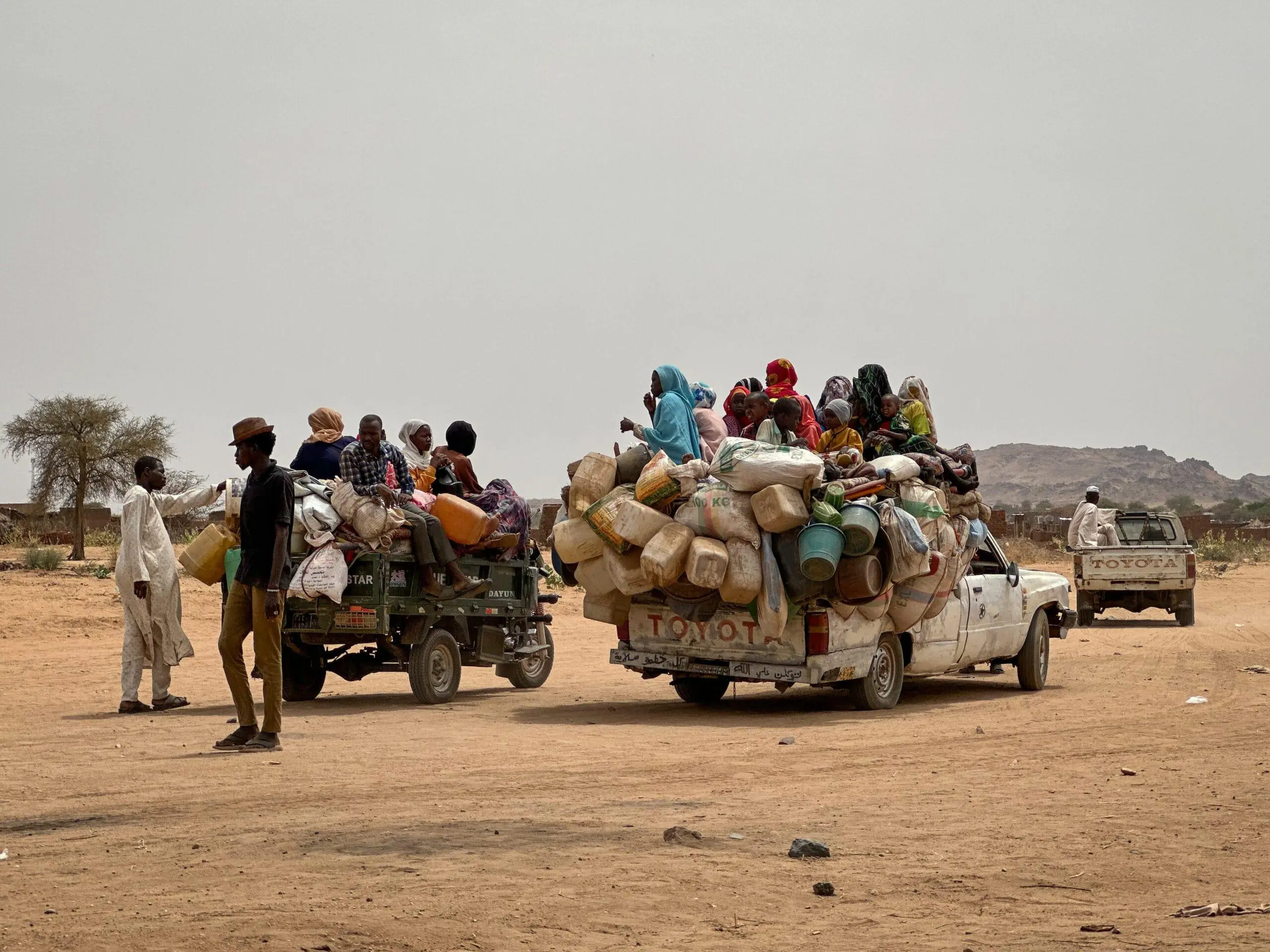 السودان.. معارك تغيّر خريطة كردفان والمسيّرات تضرب المدنيين والنزوح يتسارع نحو دارفور وتشاد 1 nFvSEqUUW0HZQPhrTXmCBu0eE2QSW4Ex3tWt48tAdoLQ54XhXlIv7EdYDbl7elj50ZBTtd1ZFPaca3IDuj7MBJqeksdX31qBfHFdd9P68Wh7ZGaHIiuuDOgqpJYqa7N8CciziiSixkkTcQXKwSGy iH5OZpmfEgWoMgTsMRP m7 lkTEz24HeD5mrmQipjz9