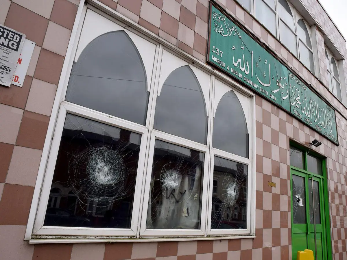 اعتداء على مسجد كل خمسة أيام.. بيانات جديدة تكشف تصاعد خطورة الهجمات على المسلمين في بريطانيا 4 tdRQ4FPbZ9xTNruxKixFB76LjBwsdfiaE6muH0ltjfQ HMDMYpf6Zmmja1QE7zCkQH4LzljhQm2rHAYvCZuTGoaME2LdFiqyHsNxS3PqSQ ggseXoJnZdQQjKlPldbzTsFCiWILZOP r9b8IBlGJ F5vsKvOhJqvJ87OIXPQHMFfy3EZlGRUiXVWXGlKIQ5