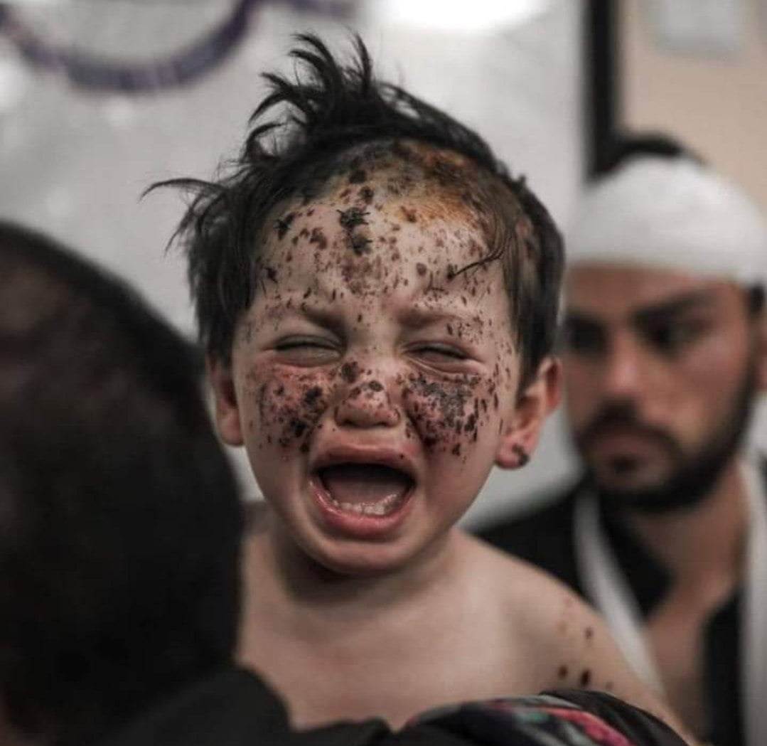 الأسد النصيري يقصف إدلب في ظل اهتمام عالمي بغزة