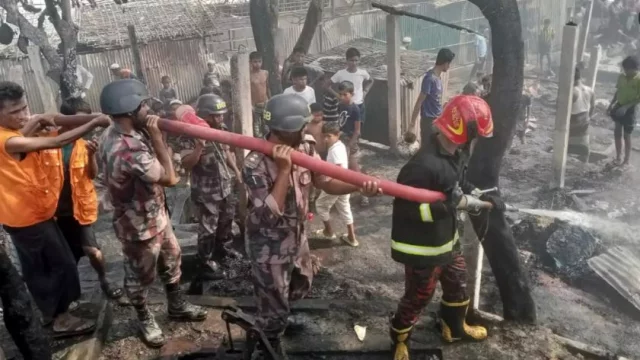 من هم “الغرباء” المسؤولون عن حرائق مخيمات الروهينجا؟