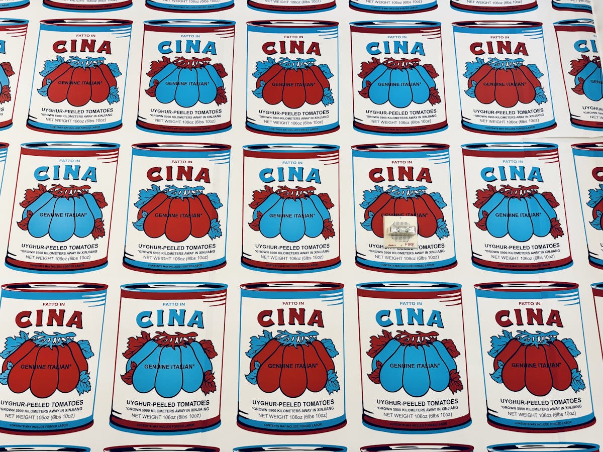 المعنى الحقيقي لـ “صنع في الصين” والأشخاص الذين يعانون أكثر من غيرهم