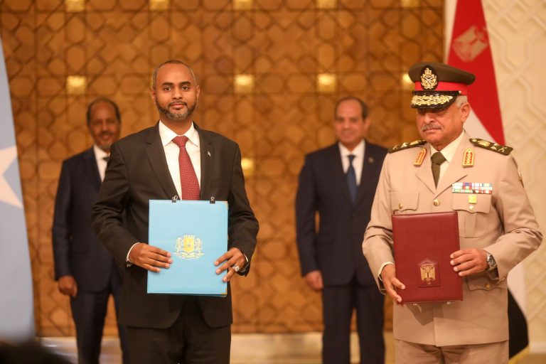 تداعيات محتملة لاتفاقية الدفاع بين الصومال ومصر 12 تداعيات محتملة لاتفاقية الدفاع بين الصومال ومصر
