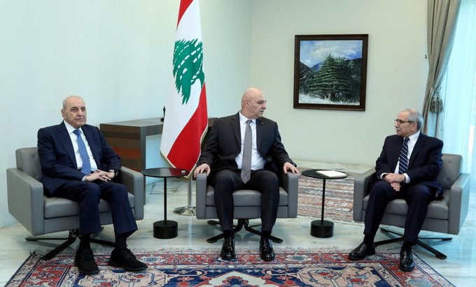 هل يقدر (لبنان) على إقصاء (حزب الله)؟! 3 GkaBN9eXMAA84XD