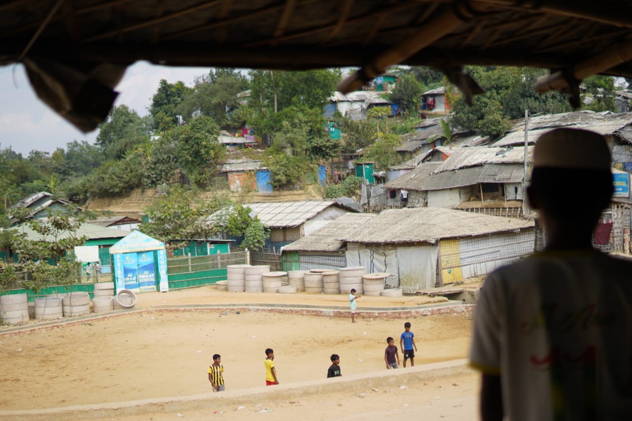 لاجئو الروهينجا يواجهون تحديات جديدة: تقرير حصري من مخيمات بنغلاديش