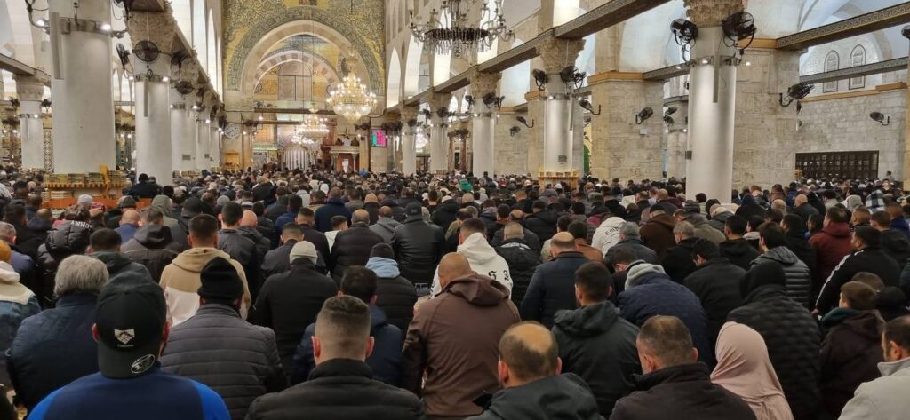 حصاد الأسبوع: أبرز الصور من العالم الإسلامي 20 IMG 20250308 010130 539