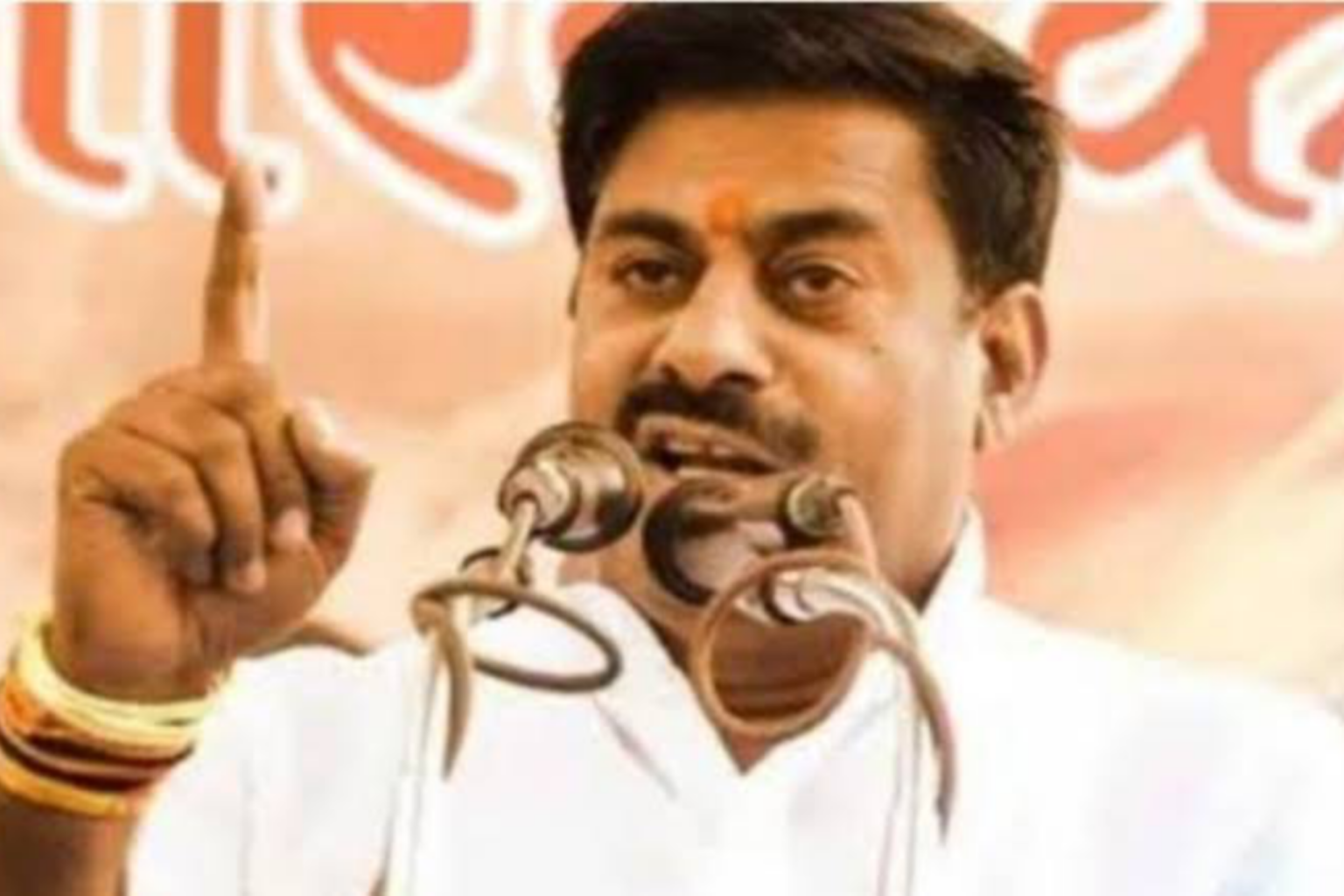 حزب بهاراتيا جاناتا يطالب المسلمين بإغلاق محلات اللحوم خلال مهرجان نافراتري في ماديا براديش