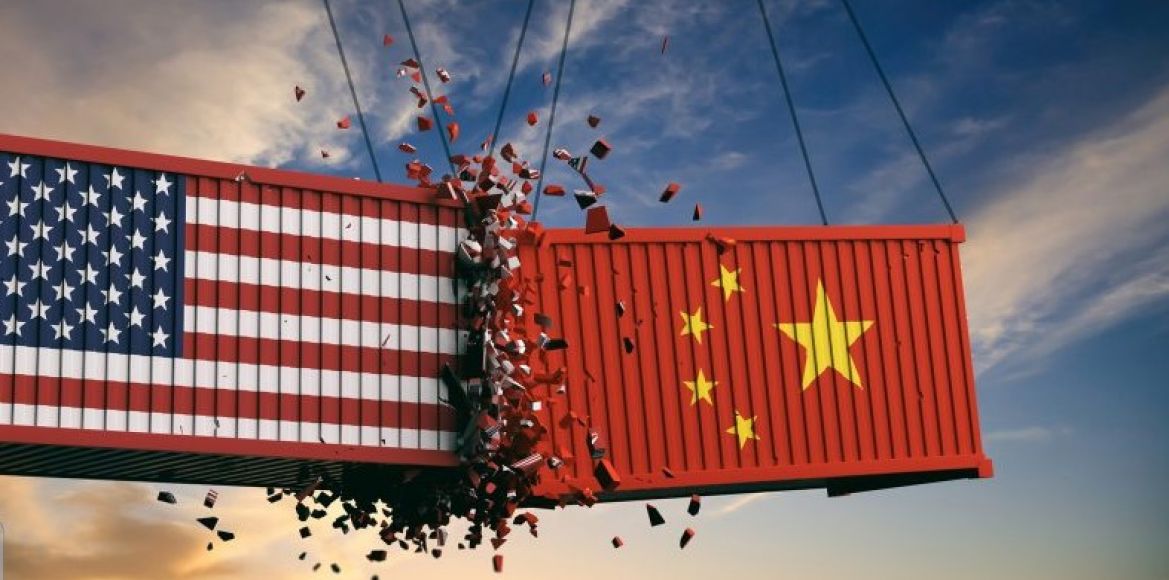 ترامب يفرض رسوماً جمركية تتجاوز 50% على الصين، والصين تعبر عن استيائها الشديد
