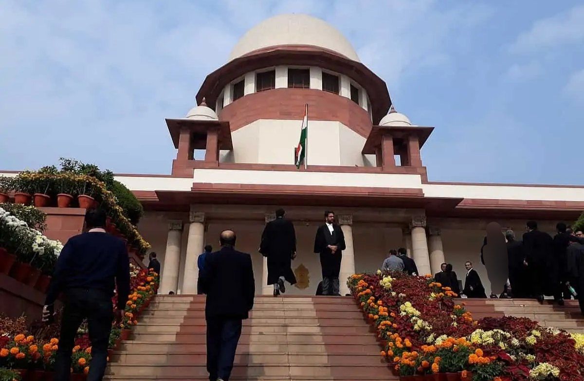 المحكمة العليا تنظر غدًا في مجموعة من الطعون المقدَّمة ضد قانون تعديل الأوقاف