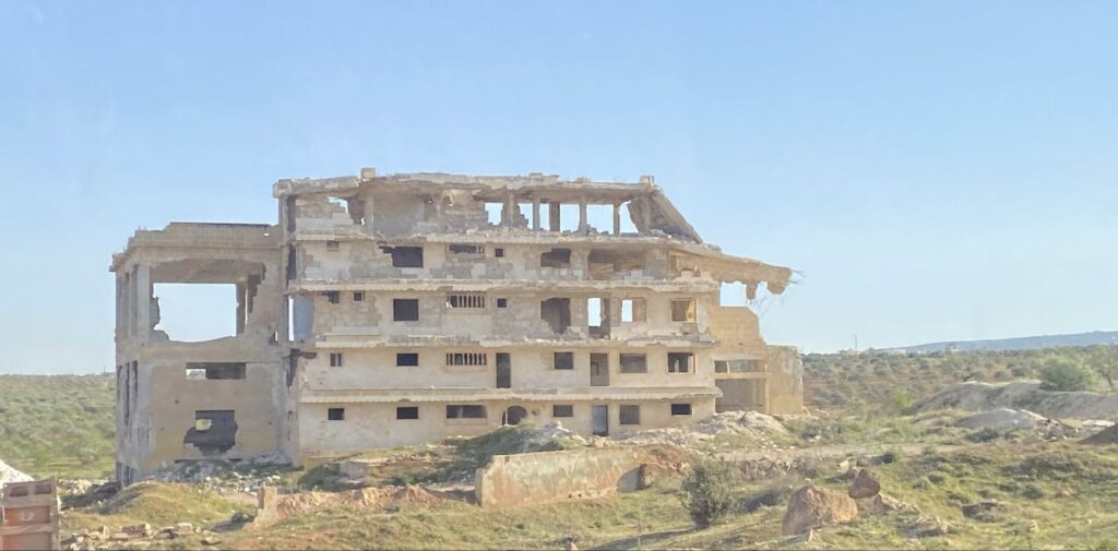 حصاد الأسبوع: أبرز الصور من العالم الإسلامي 6 IMG 20250419 000338 131