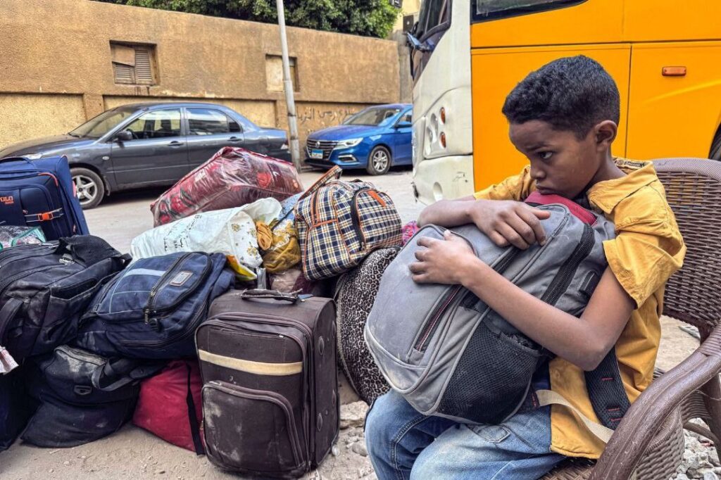 حصاد الأسبوع: أبرز الصور من العالم الإسلامي 14 IMG 20250419 000549 950