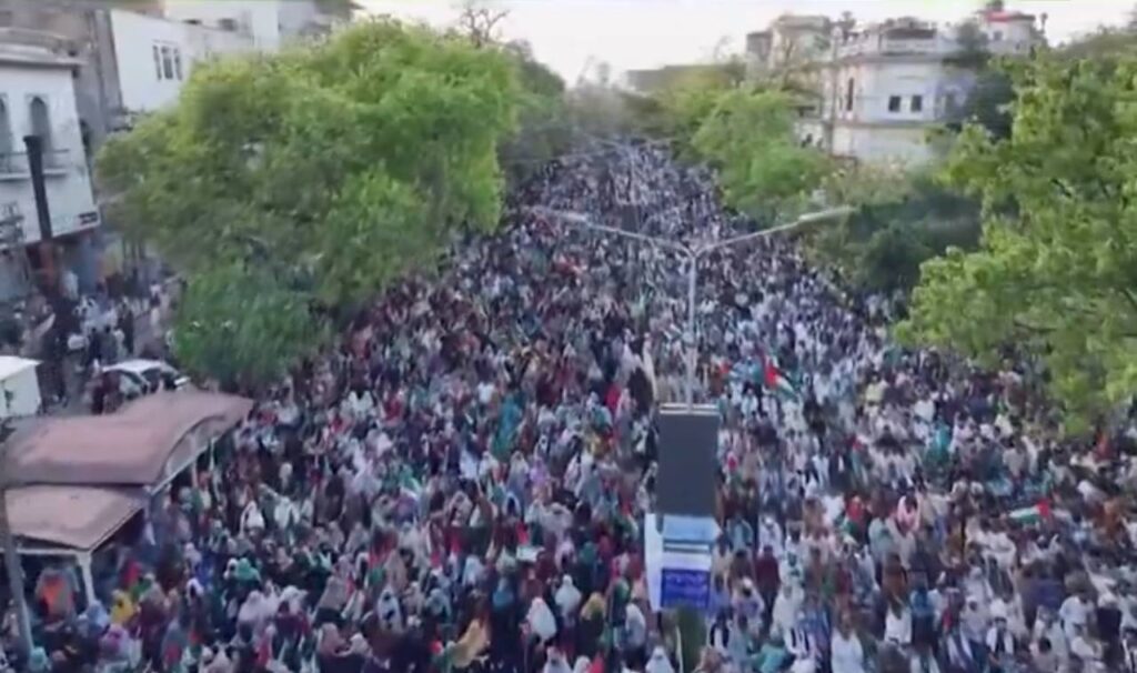 حصاد الأسبوع: أبرز الصور من العالم الإسلامي 34 IMG 20250419 001309 966
