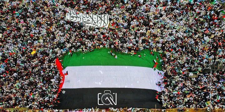 حصاد الأسبوع: أبرز الصور من العالم الإسلامي 30 IMG 20250419 001433 978 1