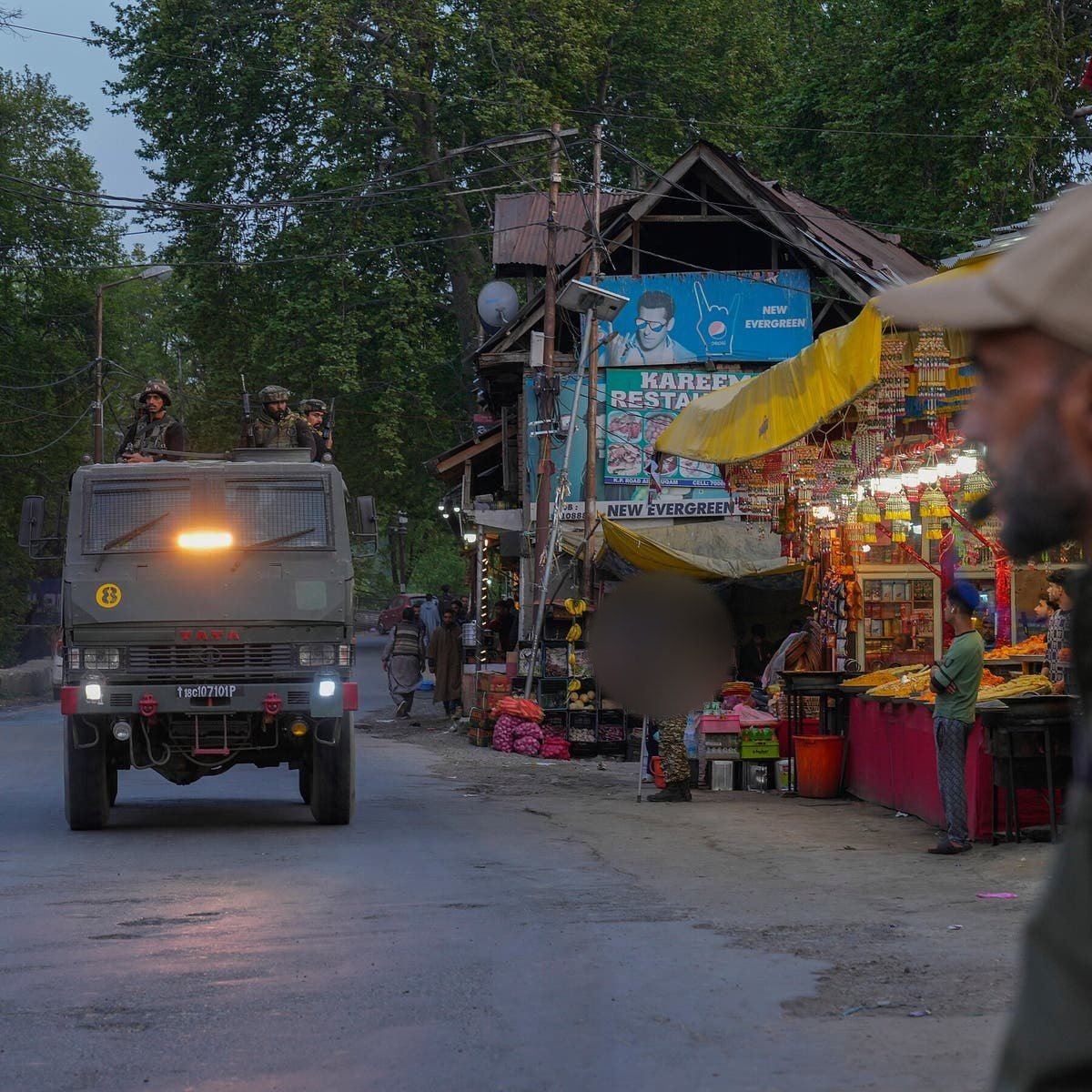 باكستان تغلق مجالها الجوي أمام شركات الطيران الهندية في ظل تدهور العلاقات بين البلدين