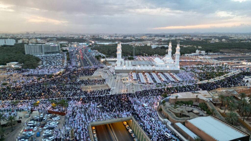 حصاد الأسبوع: أبرز الصور من العالم الإسلامي 60 photo 2025 04 04 20 16 44 1