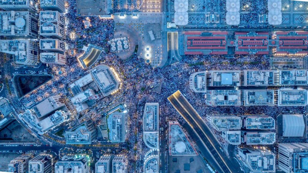 حصاد الأسبوع: أبرز الصور من العالم الإسلامي 67 photo 2025 04 04 20 39 16