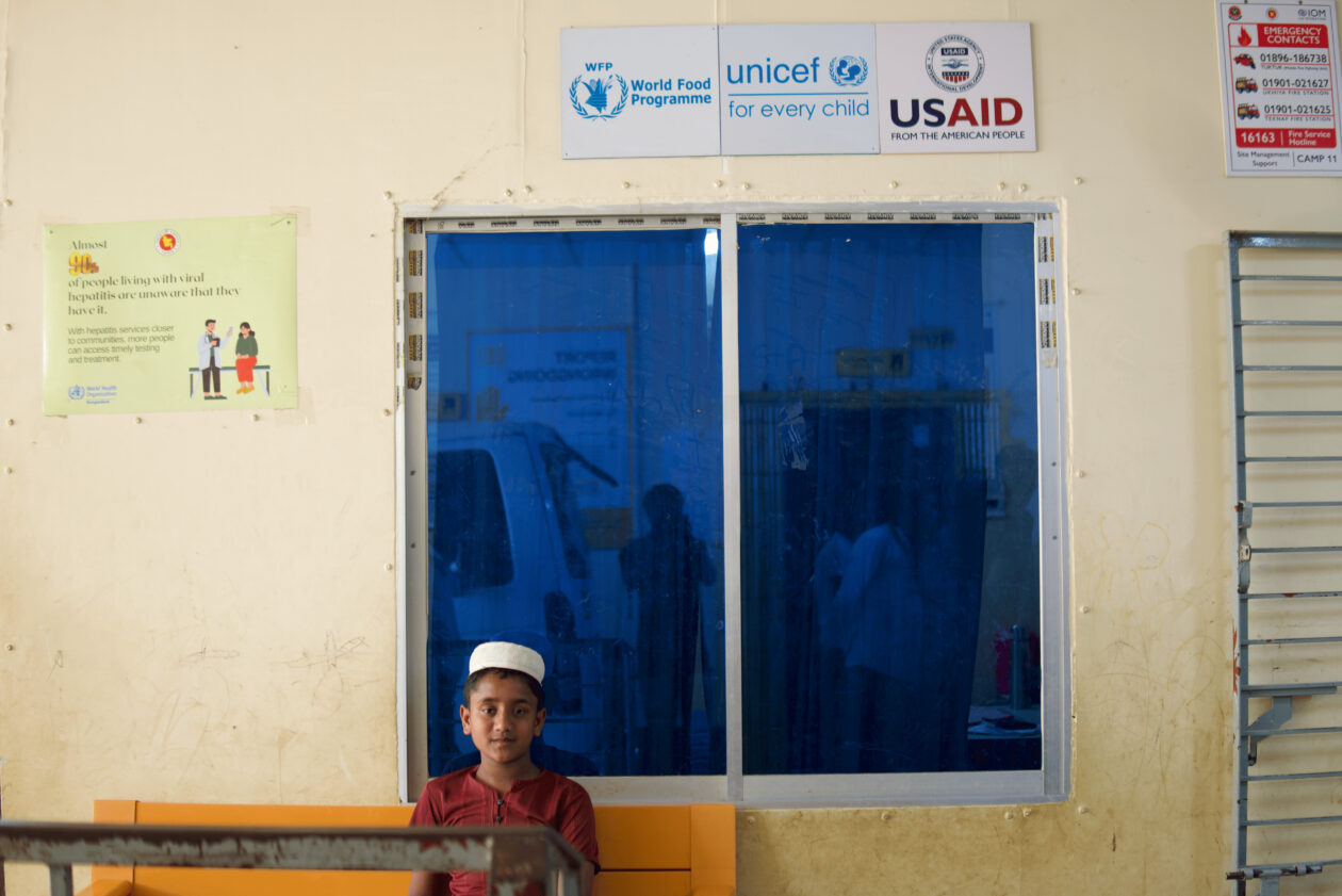 كيف تؤدي تقليصات المساعدات إلى تقويض مستقبل الروهينجا؟