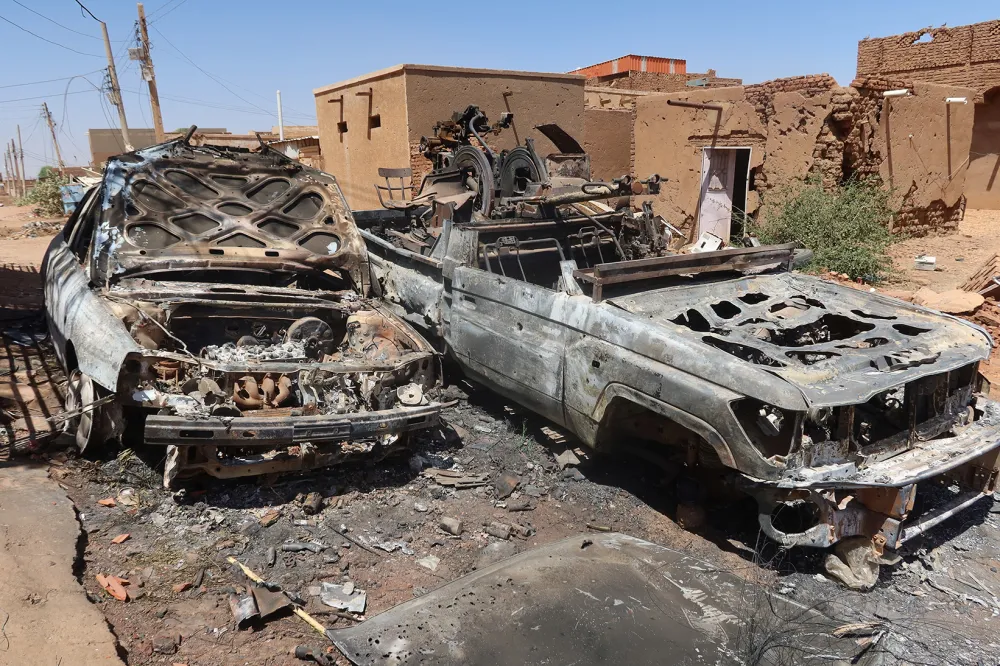 عدت إلى الخرطوم بعد عامين من مغادرتها ... لكنني بالكاد تعرفت عليها 34 عدت إلى الخرطوم بعد عامين من مغادرتها … لكنني بالكاد تعرفت عليها