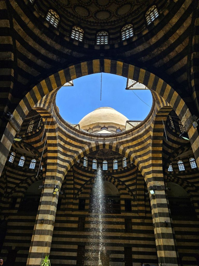 حصاد الأسبوع: أبرز الصور من العالم الإسلامي 28 IMG 20250711 224648 761