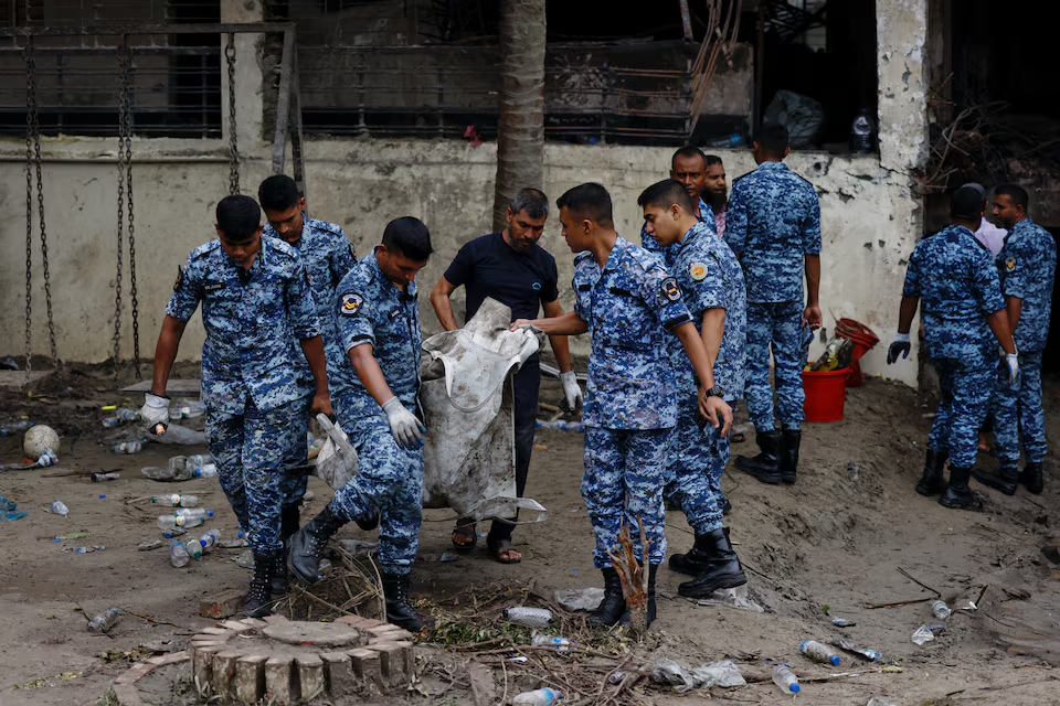 استشهاد نحو 31 شخصا من بينهم 27 طفلا وإصابة أكثر من 170 في حادث مأساوي في بنغلاديش 4 image 4