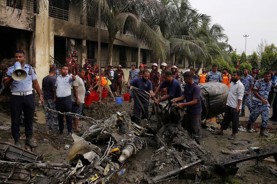 استشهاد نحو 31 شخصا من بينهم 27 طفلا وإصابة أكثر من 170 في حادث مأساوي في بنغلاديش 6 image 6