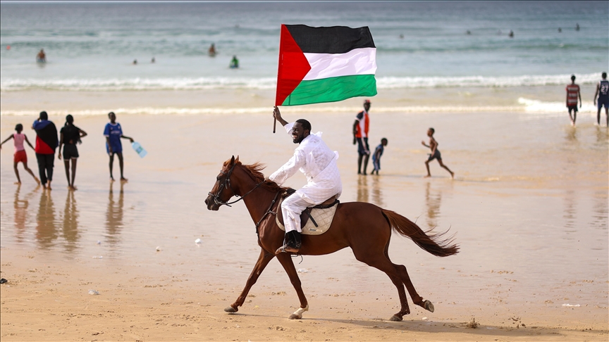 مظاهرات مؤيدة لفلسطين تجتاح كينيا والسنغال وجنوب إفريقيا 31 مظاهرات مؤيدة لفلسطين تجتاح كينيا والسنغال وجنوب إفريقيا