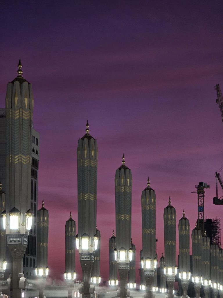 حصاد الأسبوع: أبرز الصور من العالم الإسلامي 27 photo 2025 09 19 22 16 27