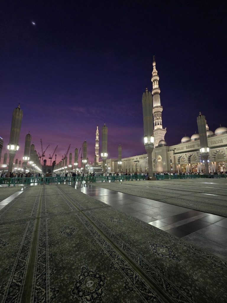 حصاد الأسبوع: أبرز الصور من العالم الإسلامي 26 photo 2025 09 19 22 16 30