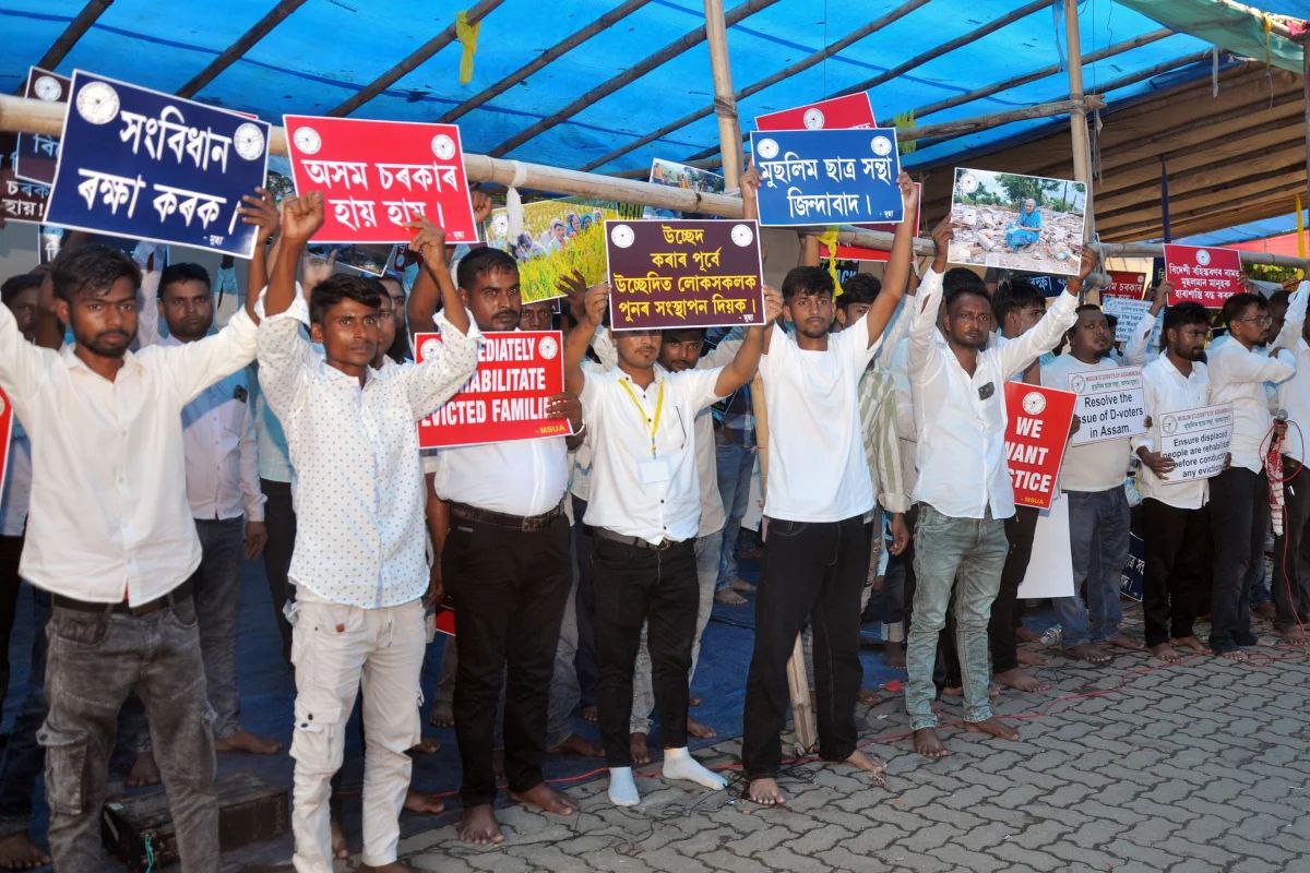 الهند ترحل المسلمين قسرا، بما في ذلك مواطنيها، بعد أعمال العنف في كشمير