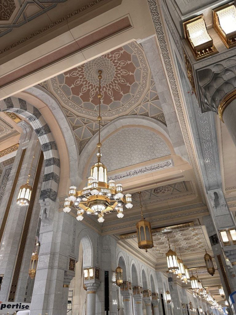 حصاد الأسبوع: أبرز الصور من العالم الإسلامي 37 photo 2025 10 11 00 45 26