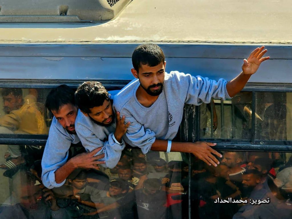 حصاد الأسبوع: أبرز الصور من العالم الإسلامي 5 photo 2025 10 19 00 12 20