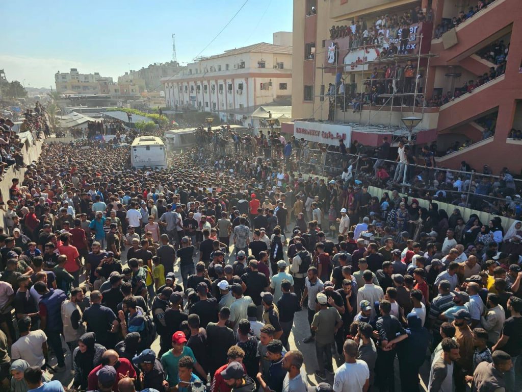 حصاد الأسبوع: أبرز الصور من العالم الإسلامي 4 photo 2025 10 19 00 12 24