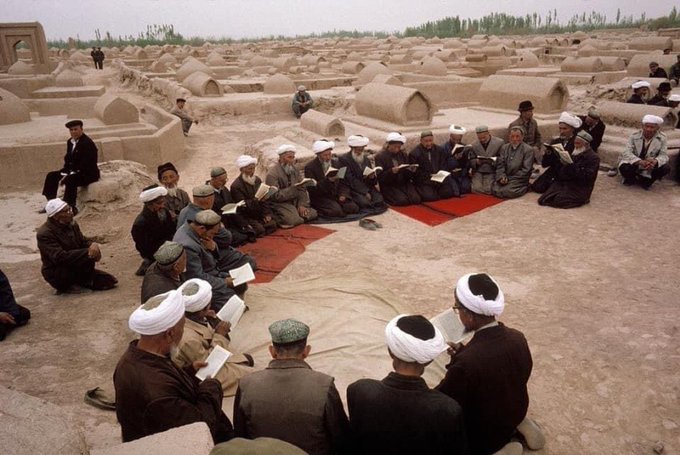 العالم يخاطر بتكرار مذبحة سربرينيتسا للأويغور 3 العالم يخاطر بتكرار مذبحة سربرينيتسا للأويغور